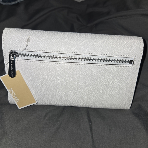 Michael Kors White Leather Clutch - Picture 5 of 8